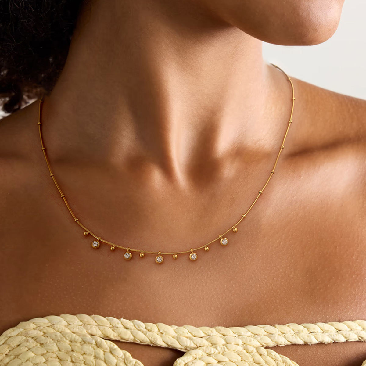 Zircon White Round Zircon Pendant Necklace